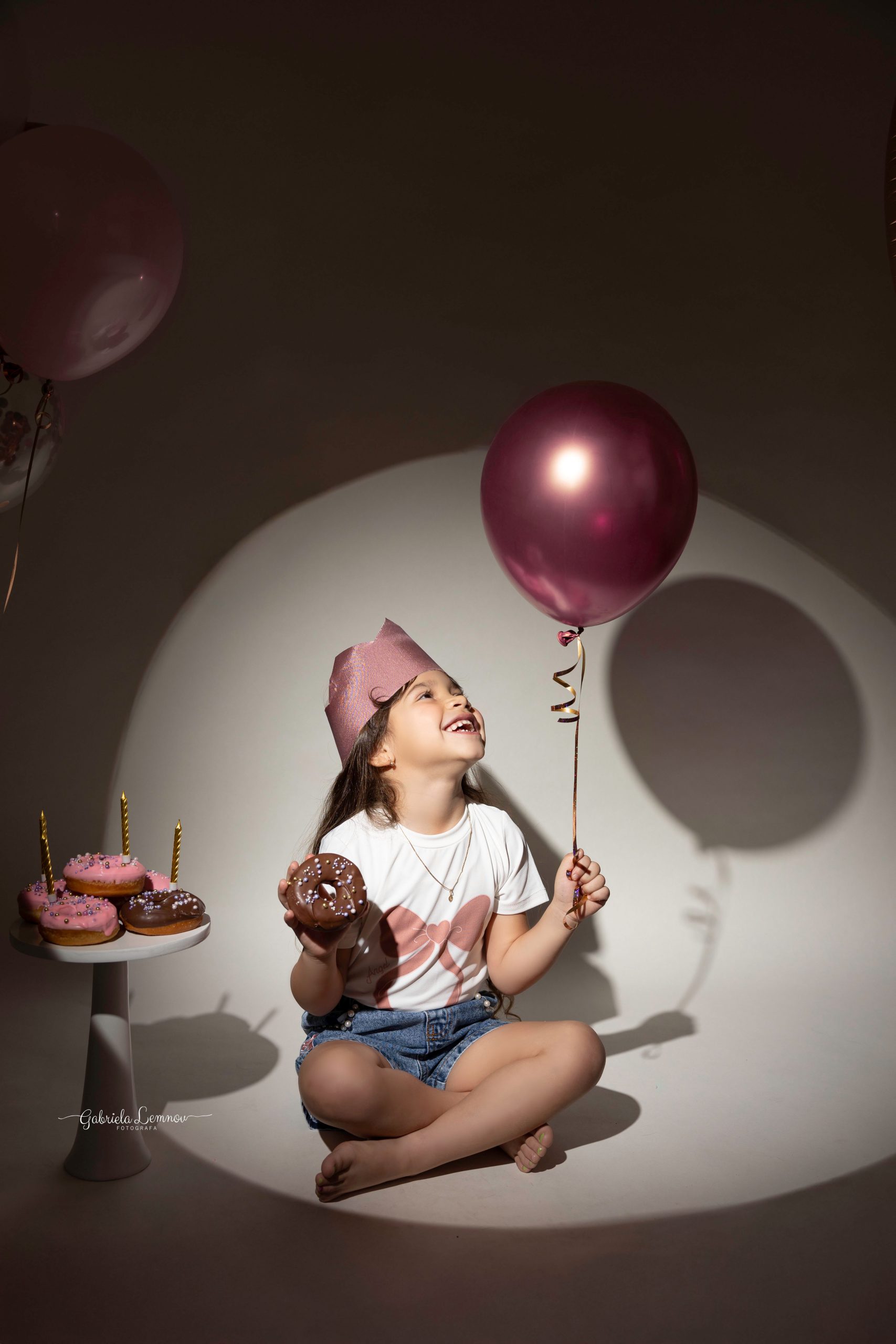 Gabriela-Lemnov40022